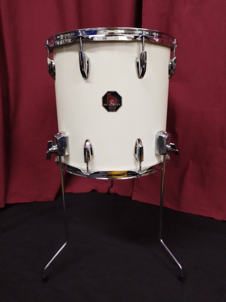14x14 Beverly (Premier) 70's de segunda mano · Foto 1 de 8 · Barcelona · 335 €