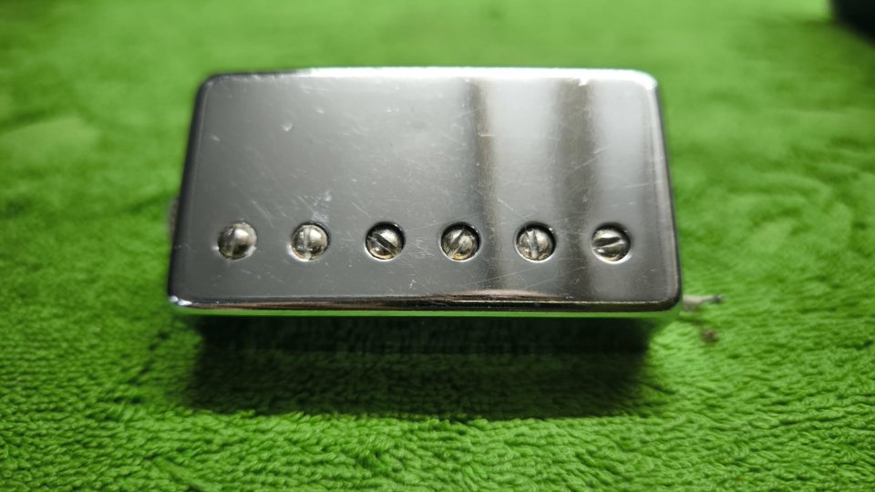 Pastilla Humbucker antigua de segunda mano · Foto 1 de 2 · Madrid · 30 €