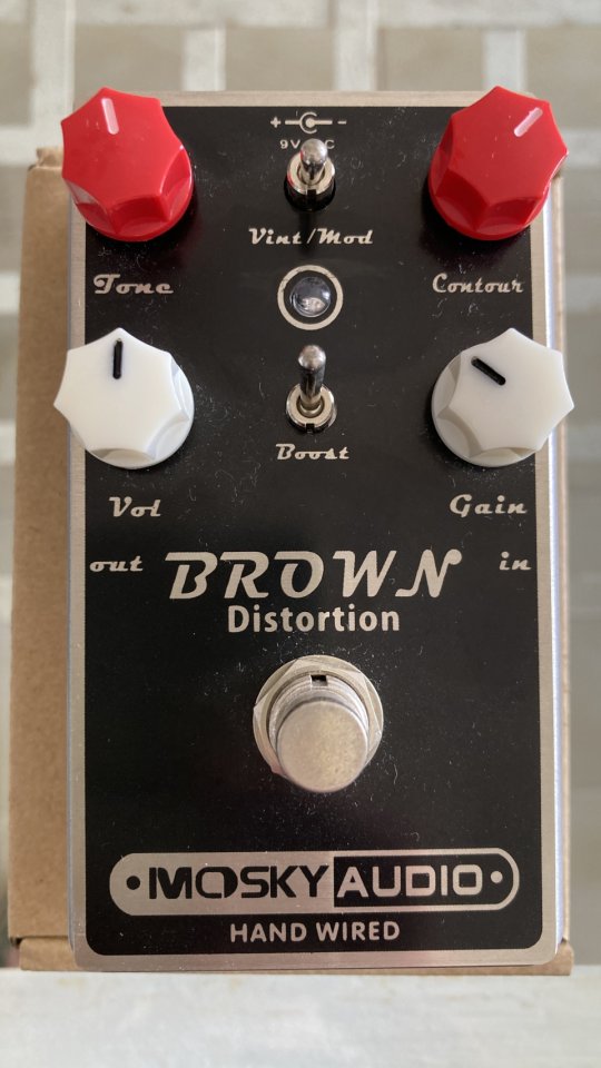 Mosky Audio Brown Distortion (Wampler Pinnacle clon)