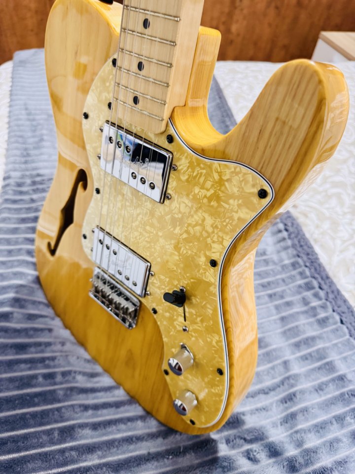 Fender Classic Series '72 Telecaster Thinline de segunda mano · Foto 8 de 10 · SC Tenerife · 810 €