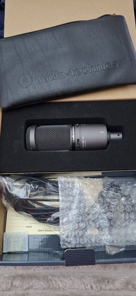 Audio-Technica AT2020USB+ Micrófono Condensador