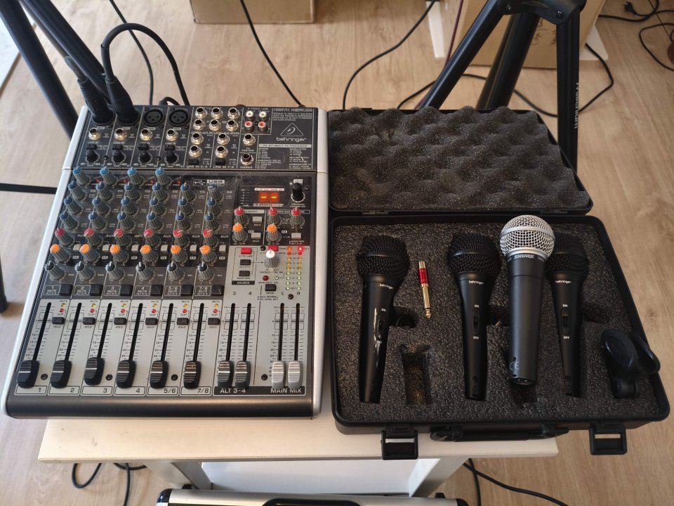 Equipo de Sonido Thomann 4500W pico. Perfecto estado de segunda mano · Foto 4 de 7 · Navarra · 800 €