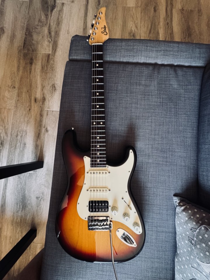 Vendo Suhr Pro solo venta . de segunda mano · Foto 1 de 6 · Valencia · 2500 €