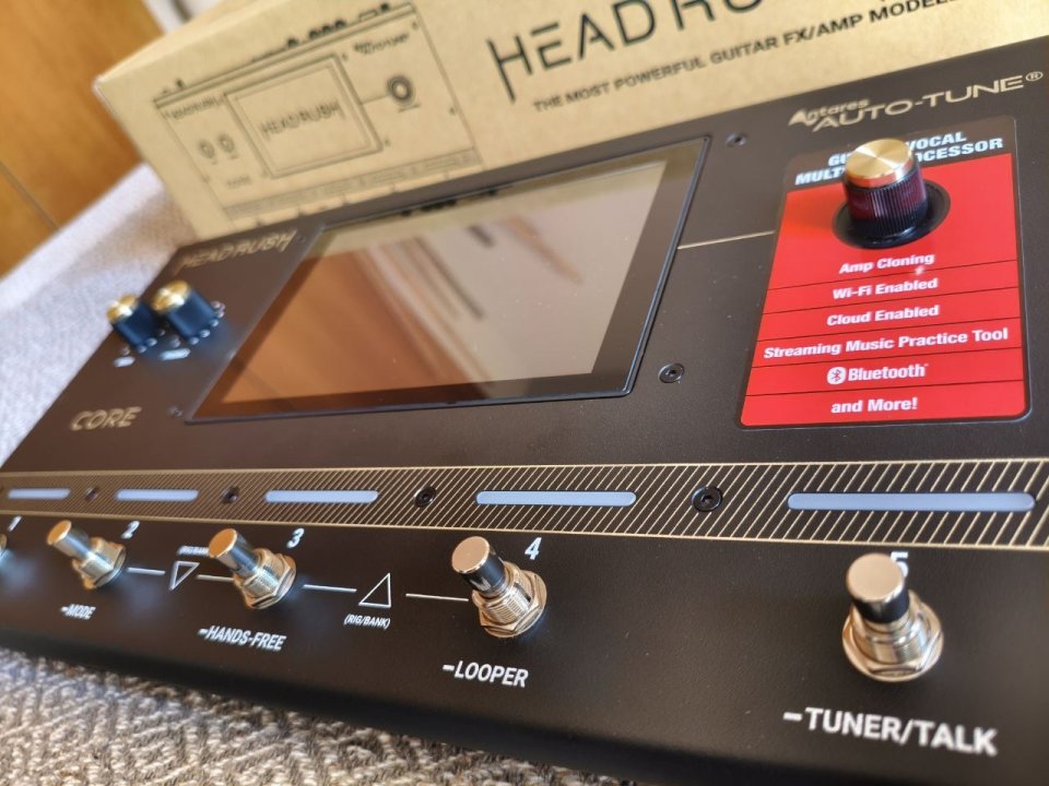 Pedalera Headrush Core Guitarra y Voz SIN USO