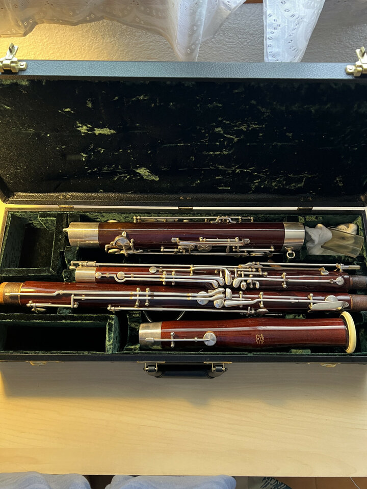 Fagot Fox Renard 220 (EE. UU.) + Estuche rígido y 2 tudeles – 3.400 €