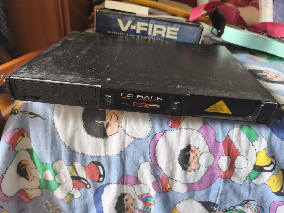 Grabadora SCSI en Rack para Roland VS 2480- 1880