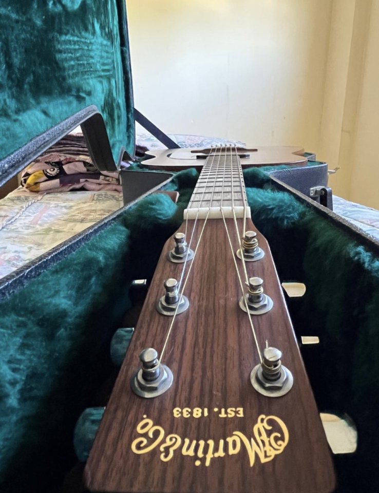 Martín D15 (2001) Envío incluido. de segunda mano · Foto 3 de 10 · SC Tenerife · 1500 €