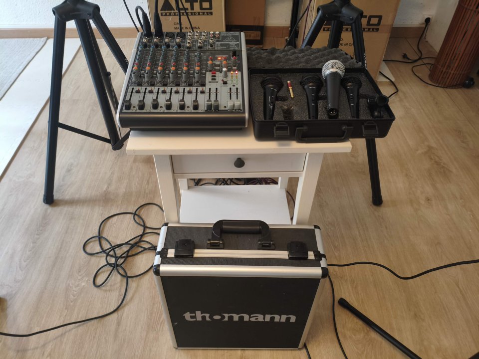 Equipo de Sonido Thomann 4500W pico. Perfecto estado de segunda mano · Foto 7 de 7 · Navarra · 800 €