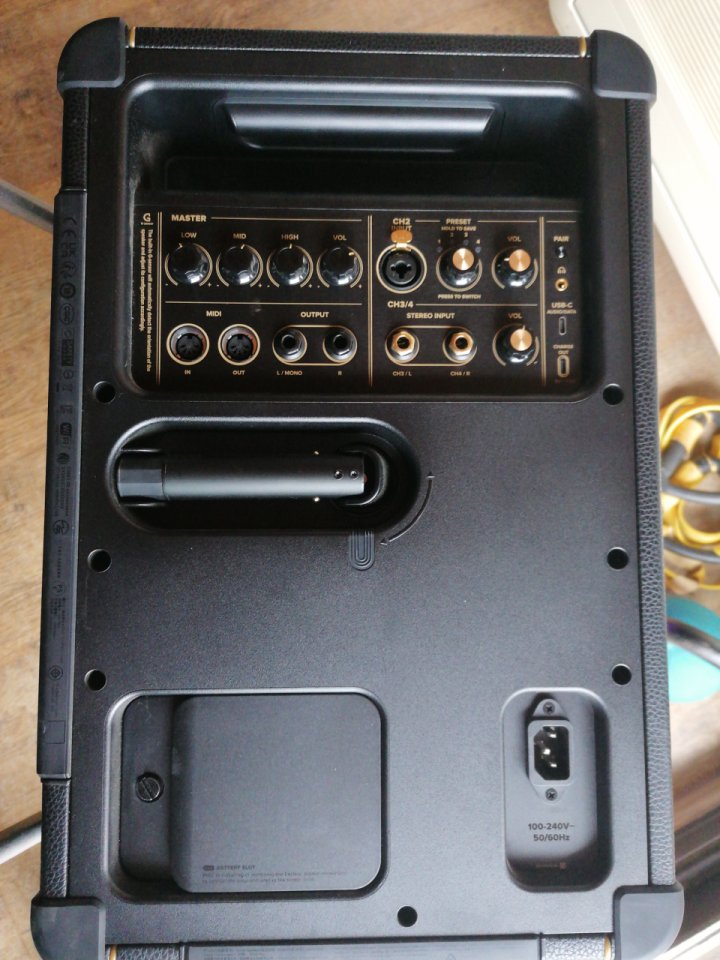 CAMBIOS spark live+ looper xsonic+controlador xsonic de segunda mano · Foto 3 de 7 · Girona · 380 €