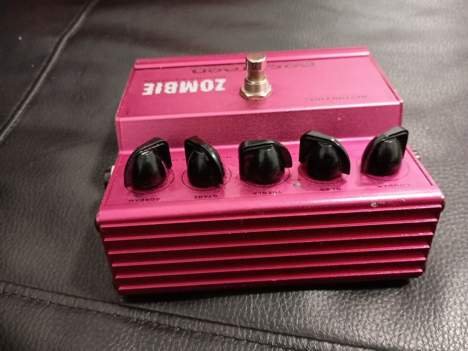 Pedal Rocktron Zombie de segunda mano · Foto 3 de 4 · Málaga · 40 €