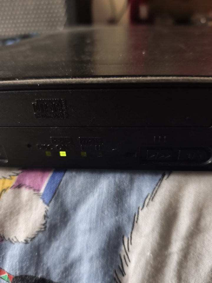 Grabadora SCSI en Rack para Roland VS 2480- 1880