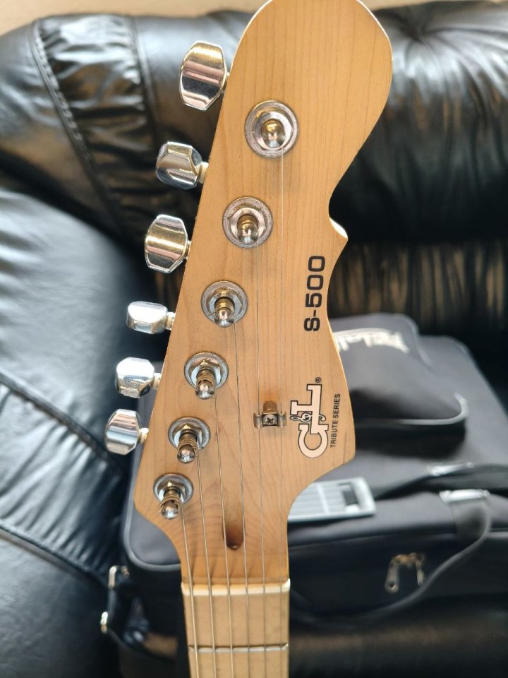 G&L Tribute S500 Blueburst de segunda mano · Foto 5 de 6 · Bizkaia · 500 €