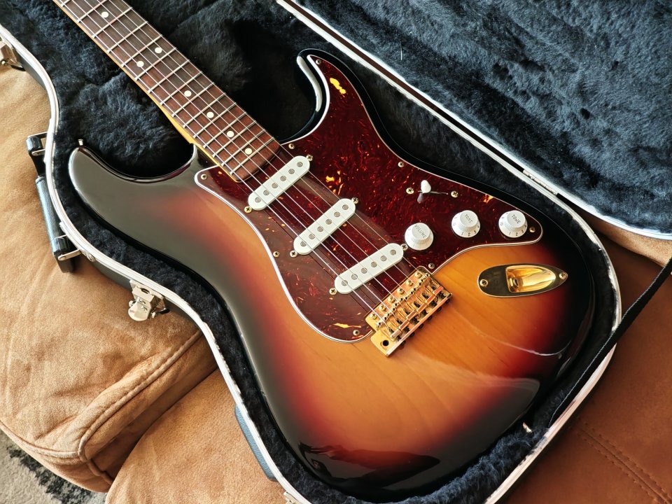 RESERVADA Fender Stratocaster SRV 2006 Lollar Blackface