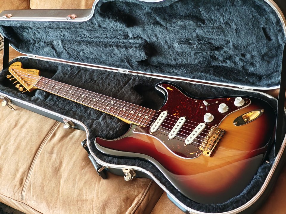 RESERVADA Fender Stratocaster SRV 2006 Lollar Blackface