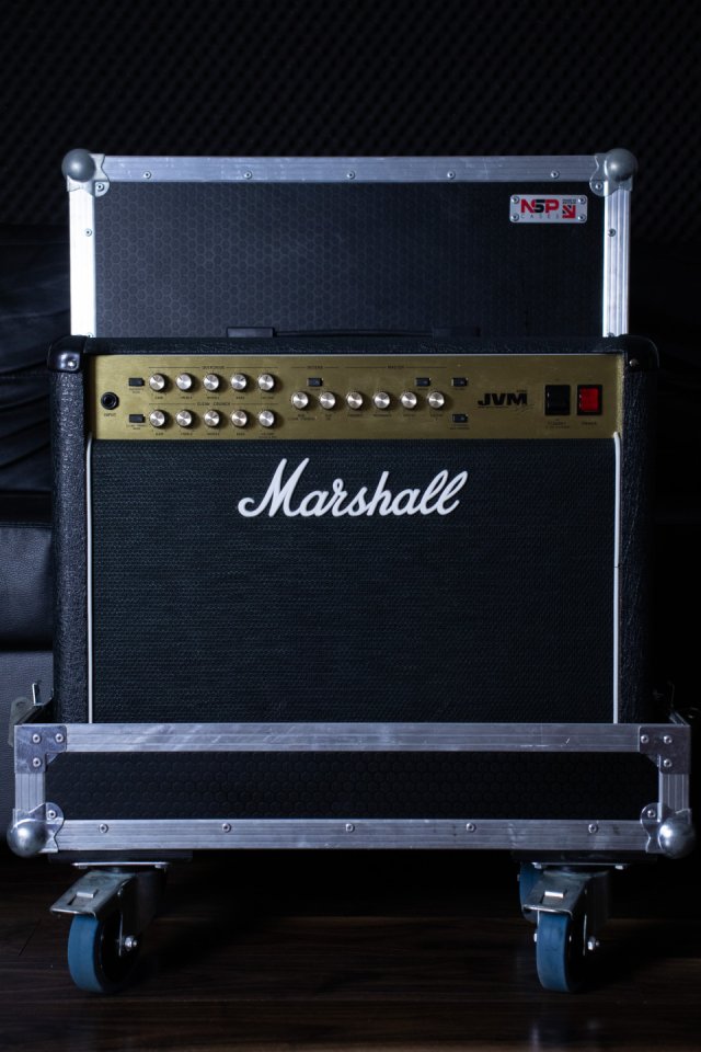 Marshall JVM215C 50-Watt 1x12" + Flight case NSP Cases (UK) + Footswitch