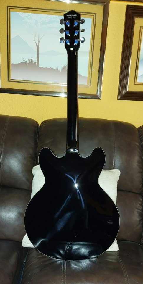 NOVEDAD GUITARRA JAZZ DONNER DJP-1000 - color Negro de segunda mano · Foto 2 de 7 · Málaga · 235 €