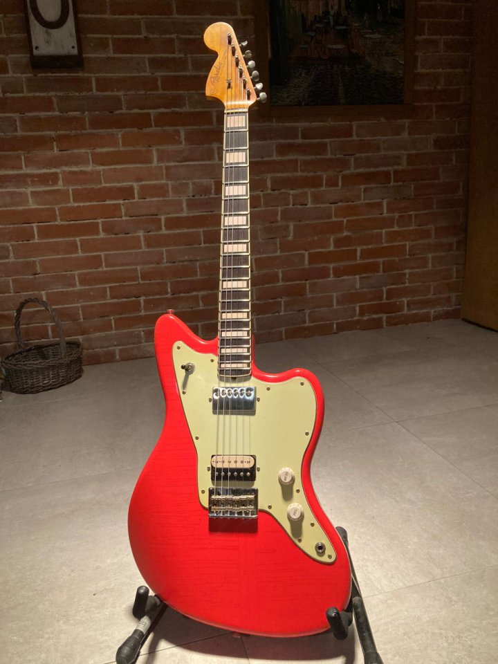 A8Relic Jazzmaster con Ballestone