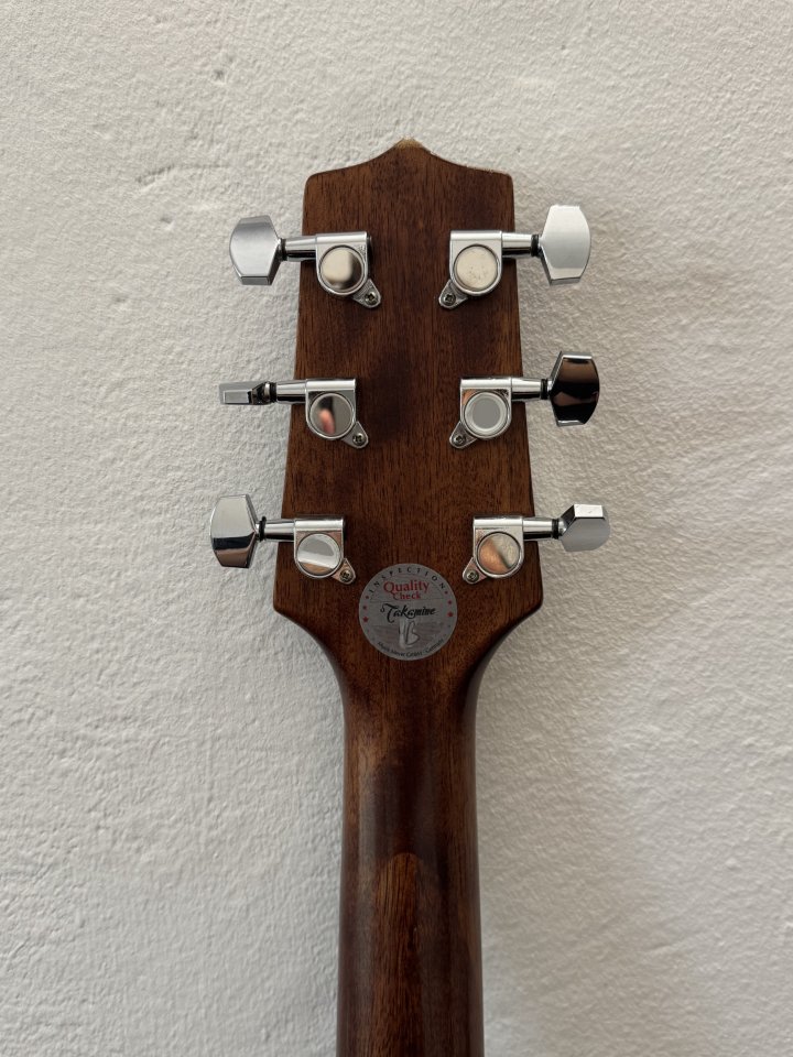 Guitarra Takamine acústica GD20 de segunda mano · Foto 3 de 6 · Madrid · 250 €