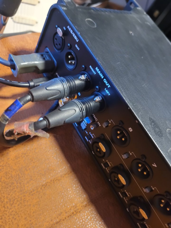 MOTU 896 HD de segunda mano · Foto 2 de 6 · Sevilla · 190 €