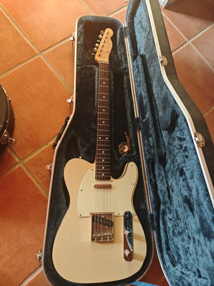 Fender telecaster made in Japan de segunda mano · Foto 1 de 7 · Sevilla · 900 €