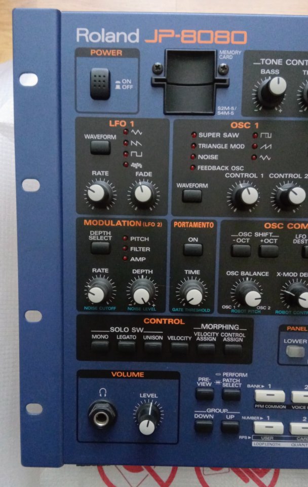 Sintetizador ROLAND JP-8080 Impecable.