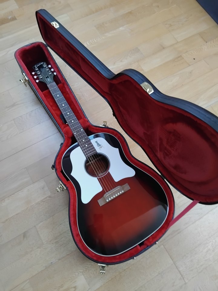 Guitarra electroacústica Epiphone J45 Slash