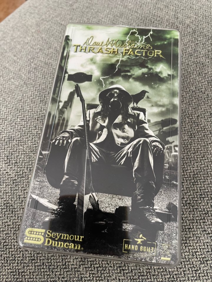 Pastilla para guitarra Seymour Duncan Trash Factor de segunda mano · Foto 4 de 4 · Granada · 90 €