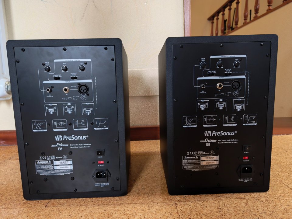Altavoces Presonus Eris E8 de segunda mano · Foto 1 de 2 · A Coruña · 200 €