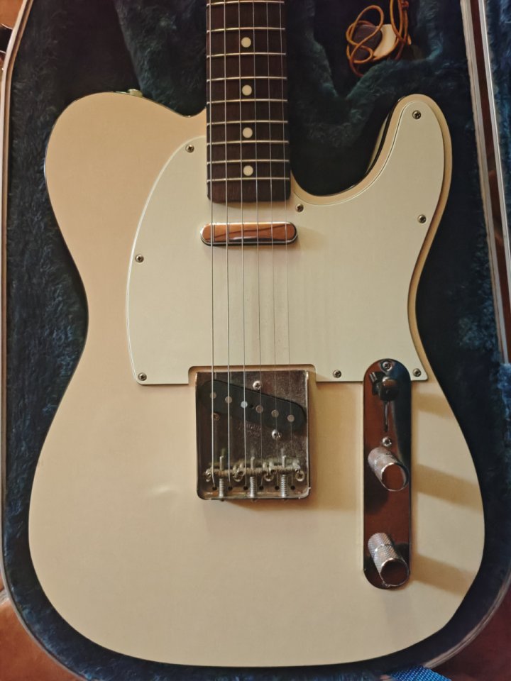 Fender telecaster made in Japan de segunda mano · Foto 2 de 7 · Sevilla · 900 €