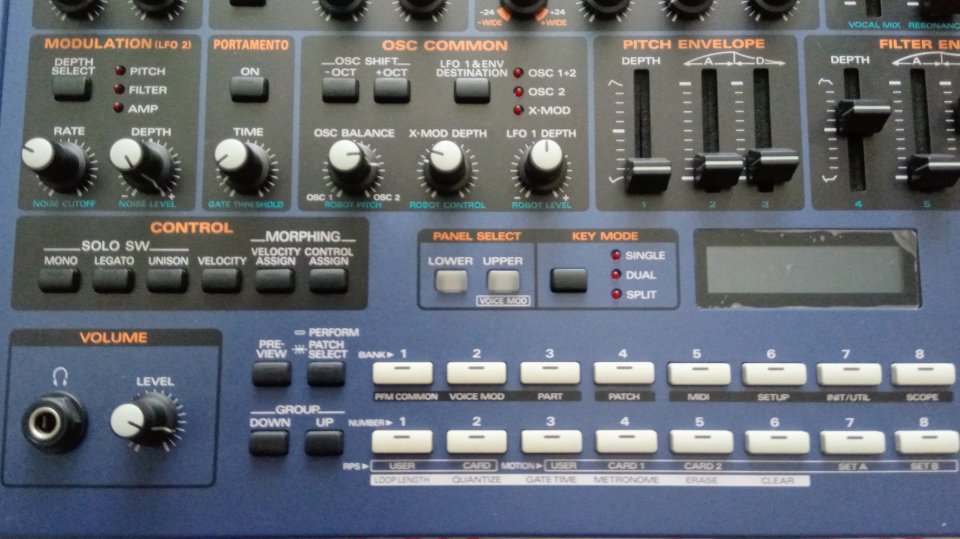 Sintetizador ROLAND JP-8080 Impecable.