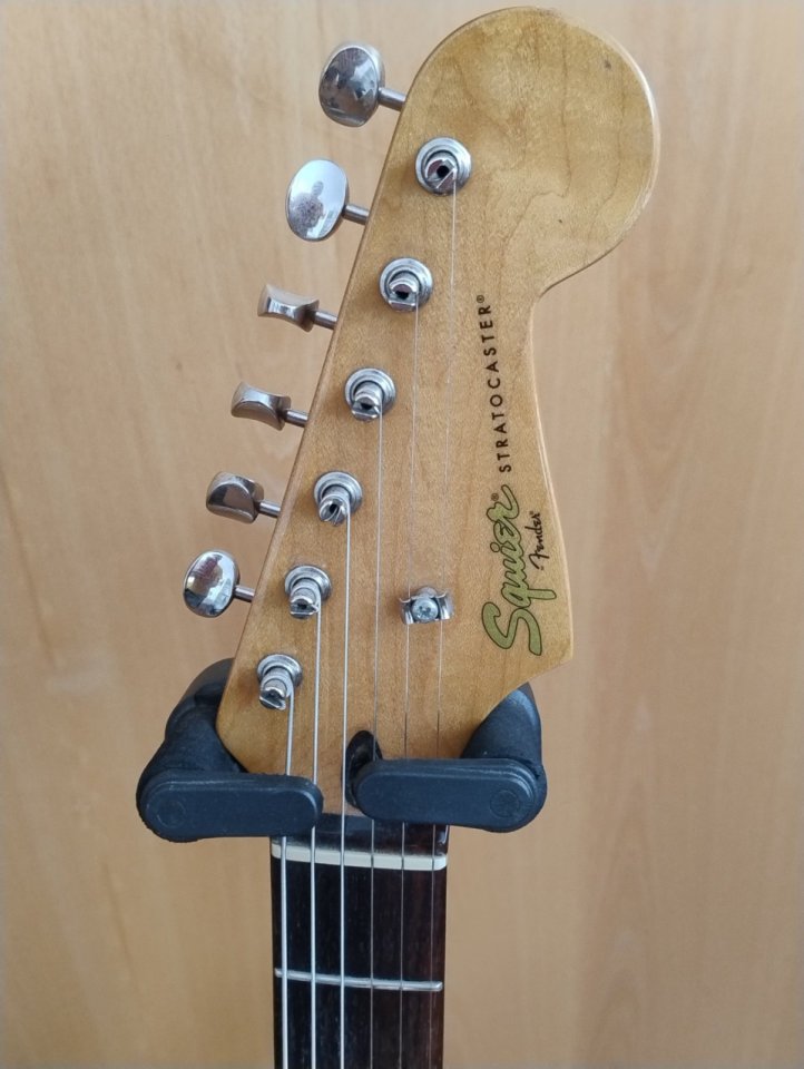 Stratocaster tipo vintage de segunda mano · Foto 6 de 7 · Madrid · 480 €