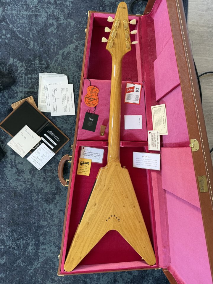 Gibson Flying V 58 Korina Reissue (Cambio) de segunda mano · Foto 6 de 9 · Madrid · 6500 €
