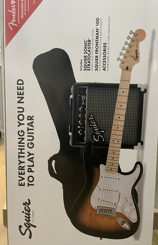 Squier Fender Sonic Stratocaster en garantia y sin abrir
