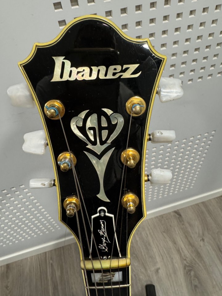 Ibanez GB 10 George Benson