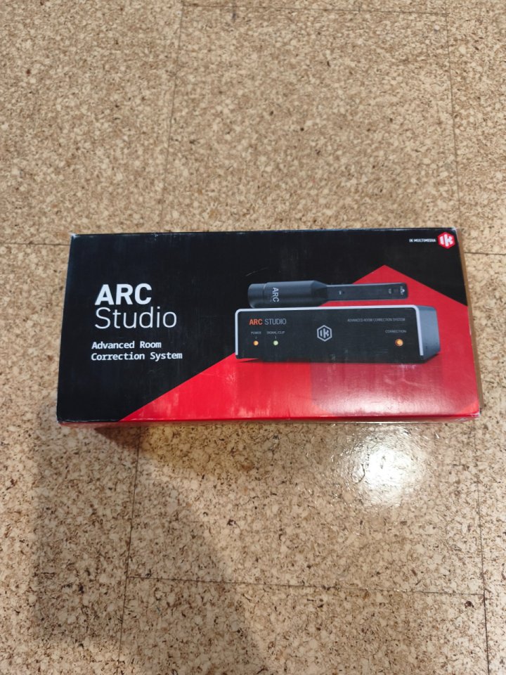 ARC Studio IK Multimedia de segunda mano · Foto 4 de 5 · A Coruña · 175 €
