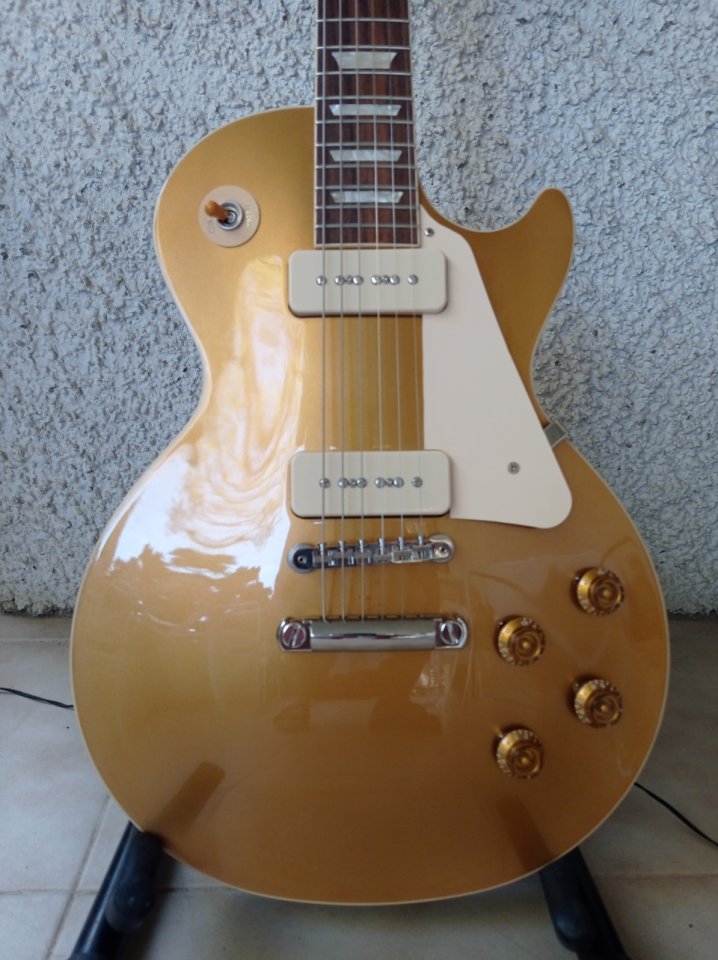 Gibson Les Paul 50s Goldtop + funda dura de segunda mano · Foto 1 de 9 · Madrid · 2200 €