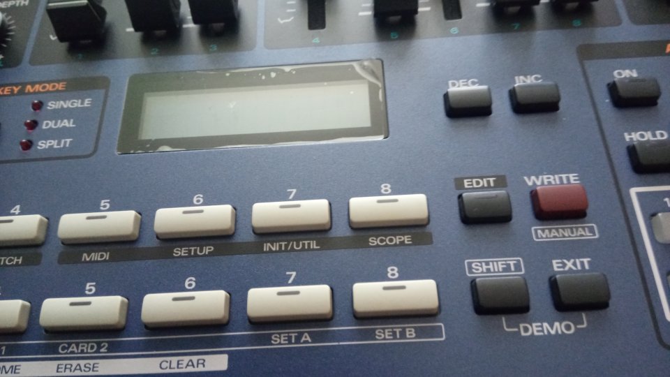 Sintetizador ROLAND JP-8080 Impecable.