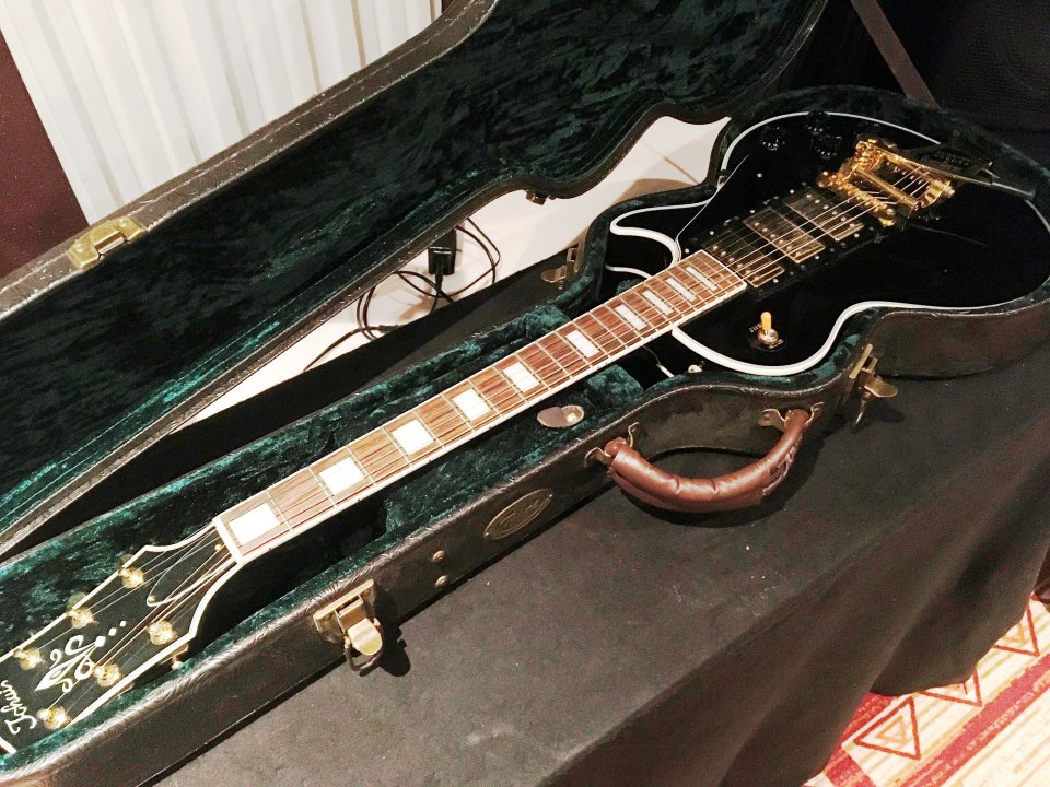 LIMITED TOKAI LES PAUL Custom Japan LC122S 3P BB.