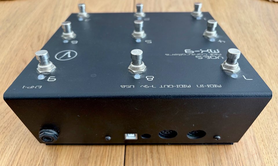 Voes MIDI Controlador MX9