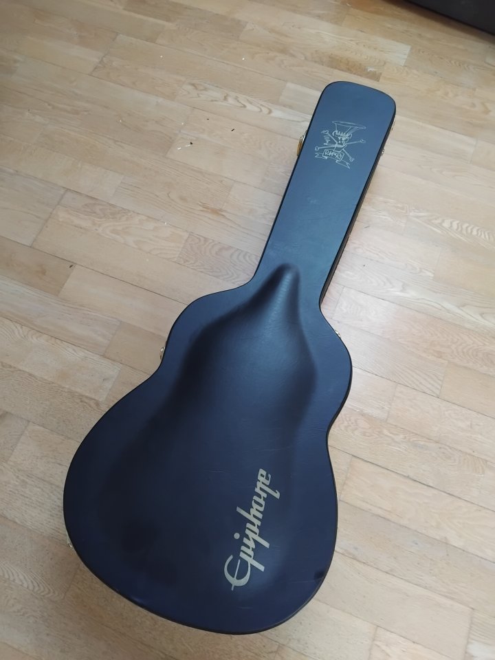 Guitarra electroacústica Epiphone J45 Slash