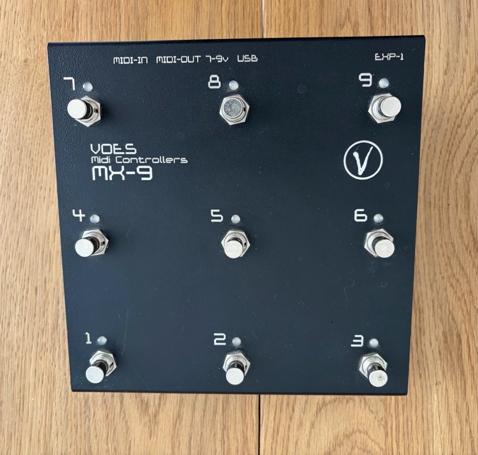Voes MIDI Controlador MX9