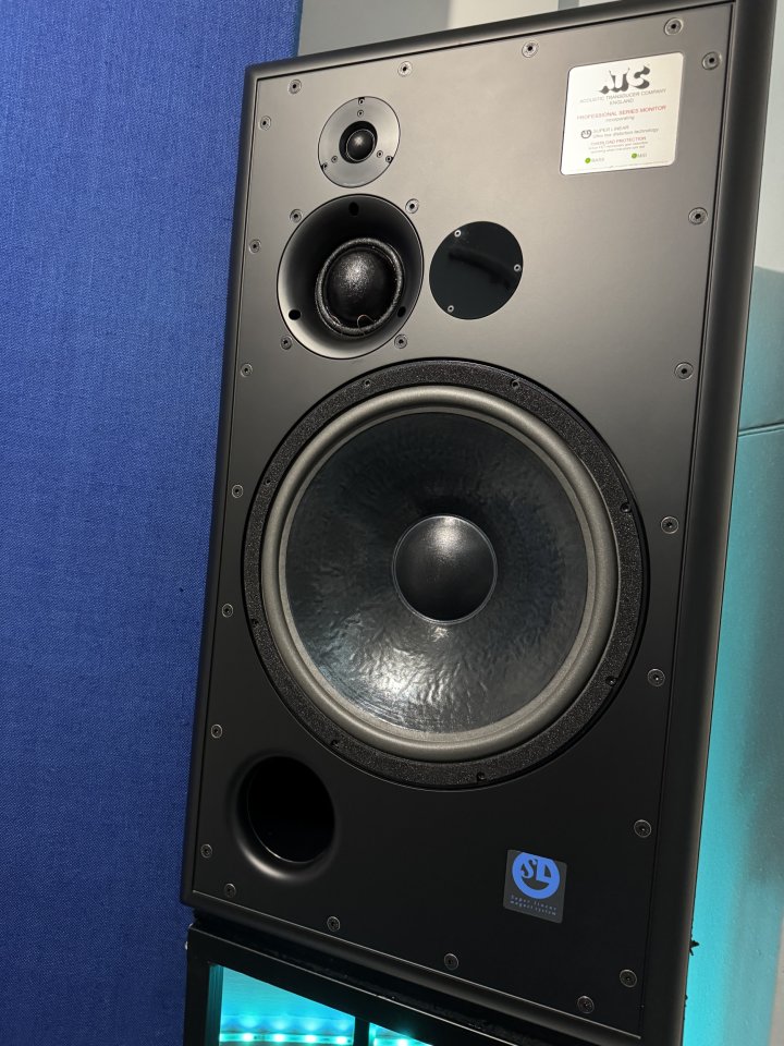 ATC SCM150 PRO 15500€ de segunda mano · Foto 9 de 9 · Huelva · 15500 €