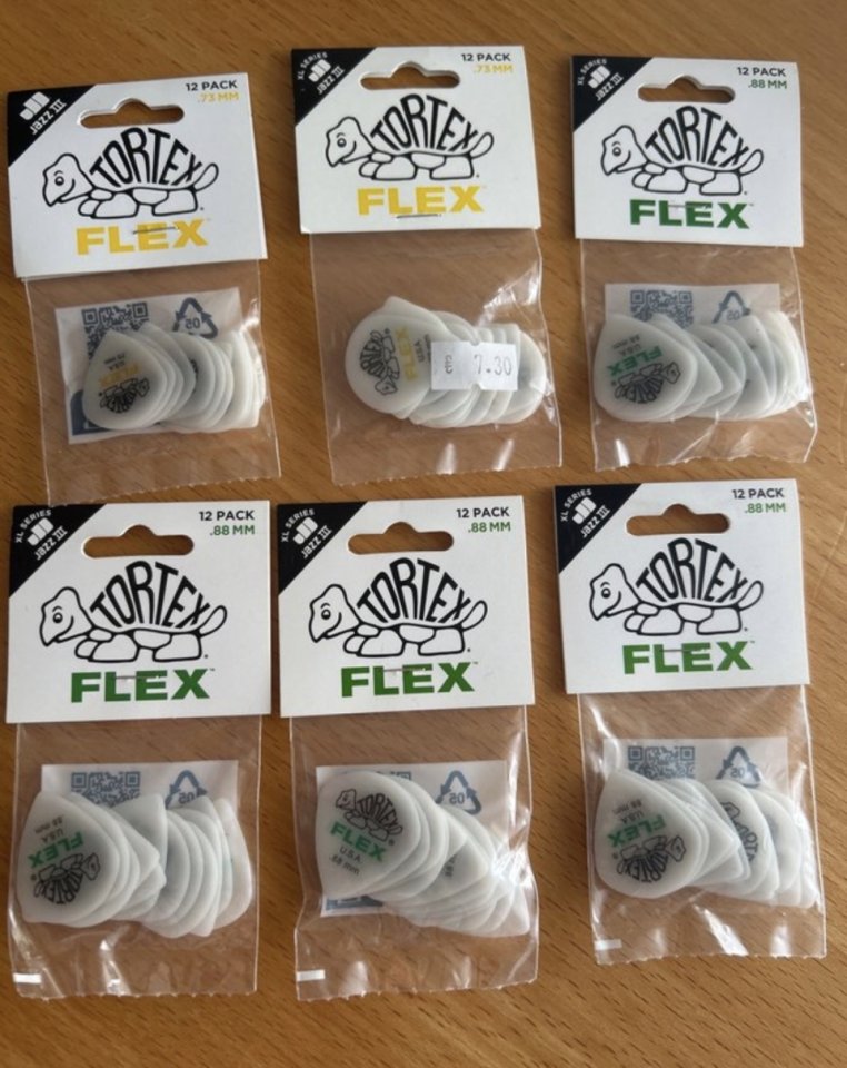 6 packs Tortex Flex XL jazz III 0.88 y 0.73 de segunda mano · Alicante · 30 €