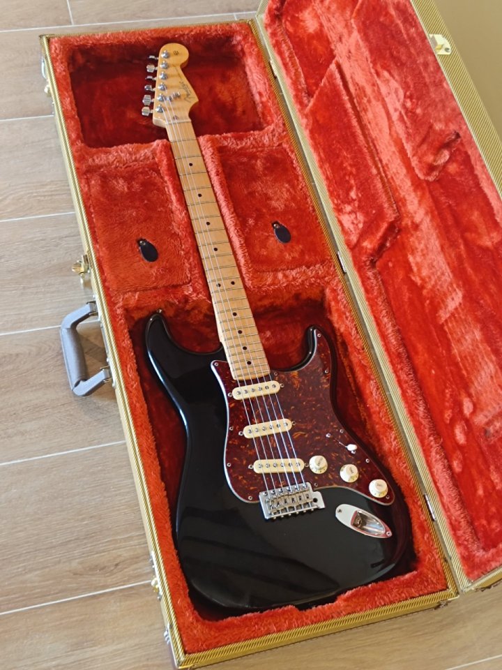 Fender Stratocaster Usa Pro Standard GC de segunda mano · Foto 7 de 7 · Tarragona · 1350 €