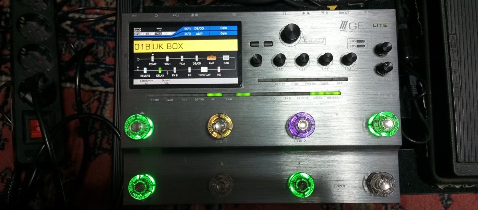 Vendo mooer G300 lite de segunda mano · Foto 1 de 3 · Pontevedra · 260 €