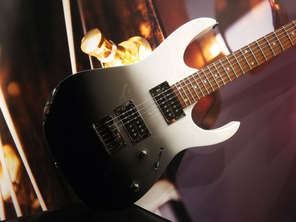 ibanez rg421 pfm de segunda mano · Foto 1 de 10 · Valencia