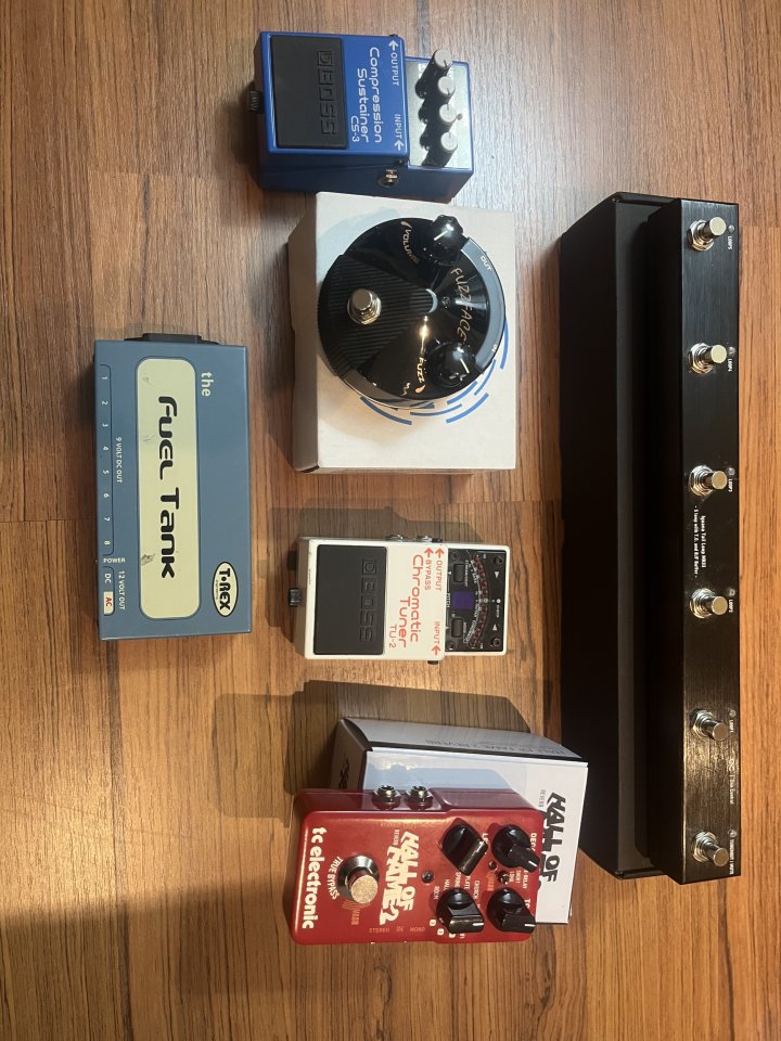 Pedales en buen estado la mayoría en garantía