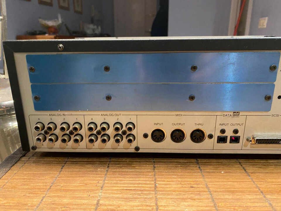 Vendo Fostex D 108 grabador adat