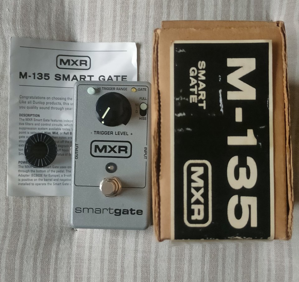 Puerta de Ruido MXR smartgate M-135