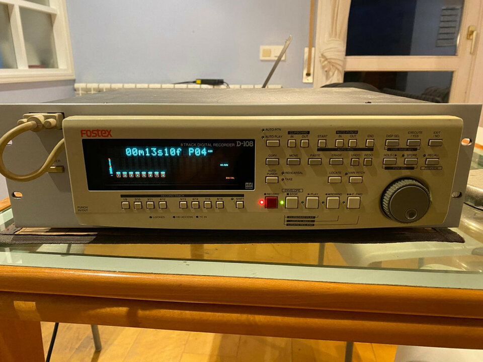 Vendo Fostex D 108 grabador adat